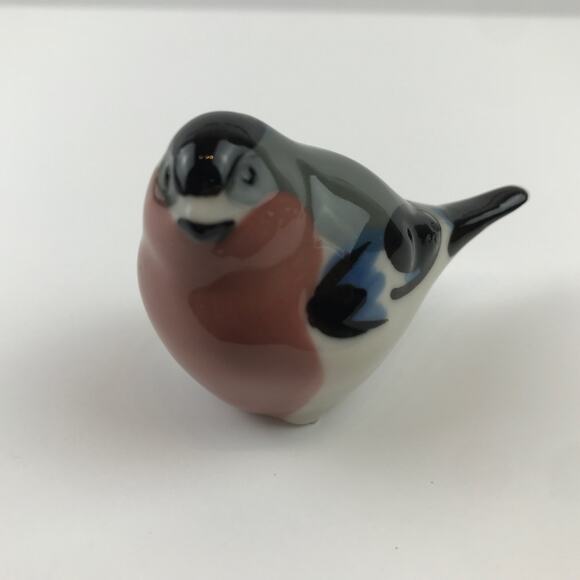 Vintage Bullfinch Bird Figurine Home Decor Whimsical Cottagecore Made in USSR - Picture 5 of 14